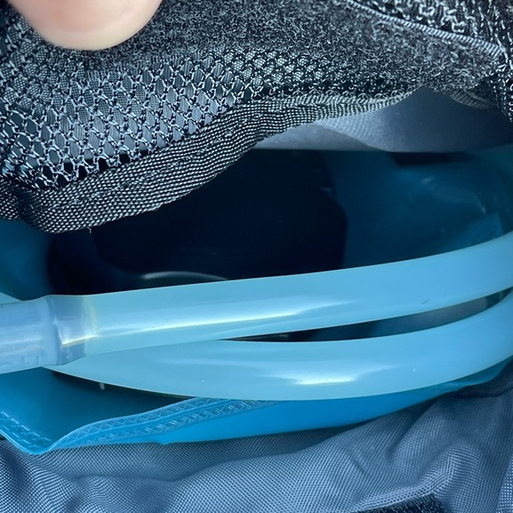 JANSPORT Helium Hydration Backpack Running, Cycling, Hiking with Bladder NWOT - Picture 5 of 9